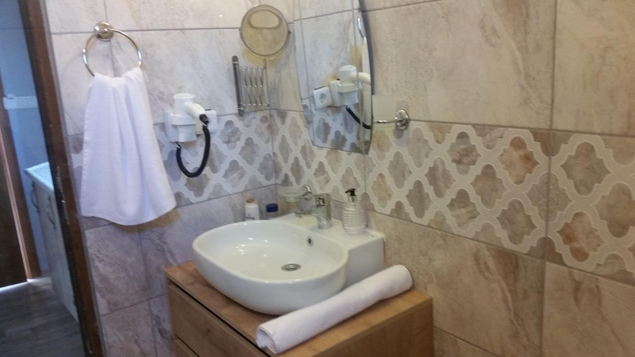 Laz Koyu Pansiyon İmroz Bagian luar foto